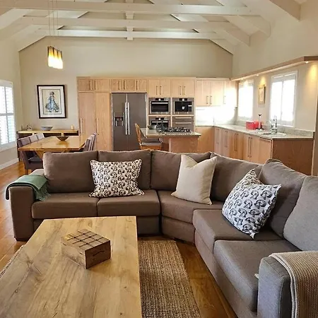 Bayview Sunset Villa On Thessen! Large One Bedroom Unit With King Bed And Sofa Bed Knysna Exterior photo