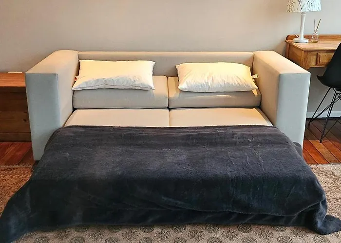 Bayview Sunset Villa On Thessen! Large One Bedroom Unit With King Bed And Sofa Bed