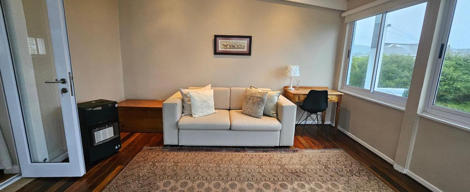 Apartment Bayview Sunset On Thessen! Large One Bedroom Unit With King Bed And Sofa Bed